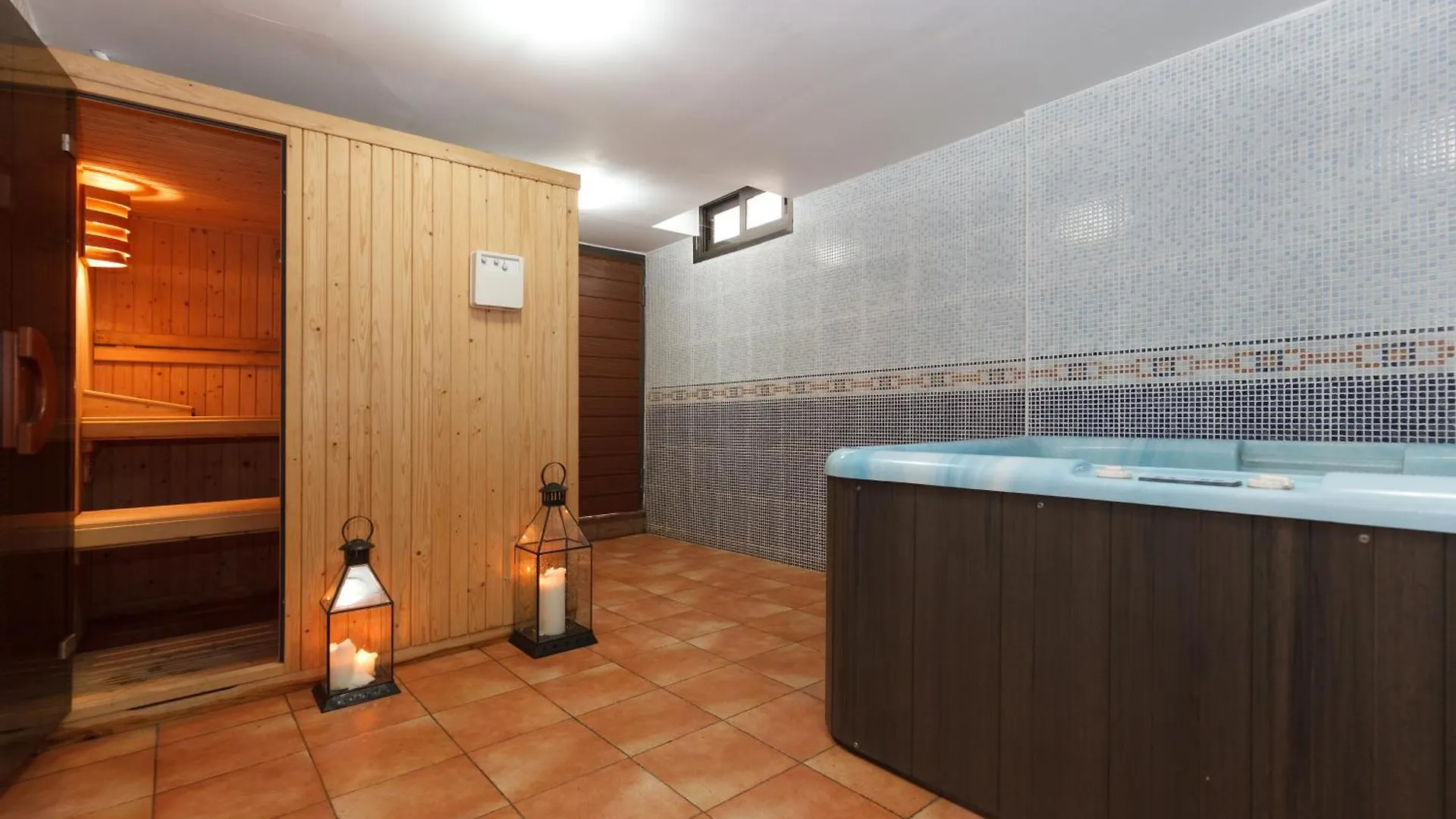 Villa Wine Experience Salou Center - Spa & Wine